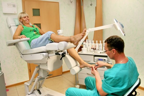 Грибок ногтей на большом пальце ноги: лечение народными средствами и противогрибковыми препаратами 3