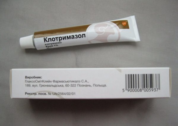 Грибок на голове: как распознать, избавиться от зуда и шелушения