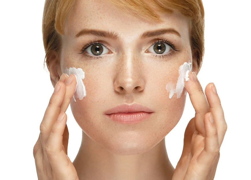 Как отбелить лицо в домашних условиях