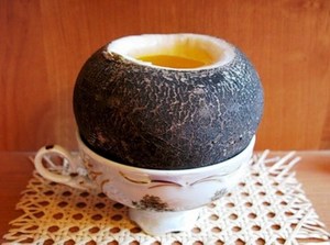 Компресс из сока чёрной редьки Снимут болевые ощущения также компрессы, например, с черной редькой