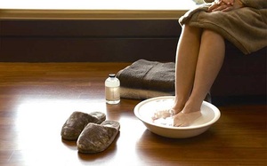 Как делать ванночки для лечения подагры Способ приготовления ванночки для лечения подагры