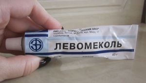 Показания к применению мази Левомеколь от прыщей Лечит ли мазь Левомеколь прыщи