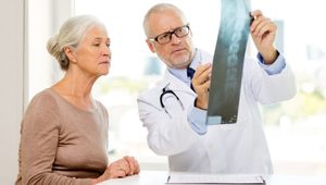 На приеме у ортопеда На приеме у ортопеда в поликлинике