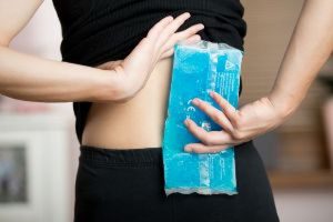 Помощь при ушибе Помощь при ушибе копчика