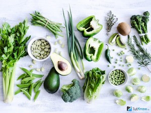 Кушаем здоровую пищу Главная основа лечения - здоровая пища