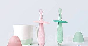 Koia Mama Silicone Toothbrush